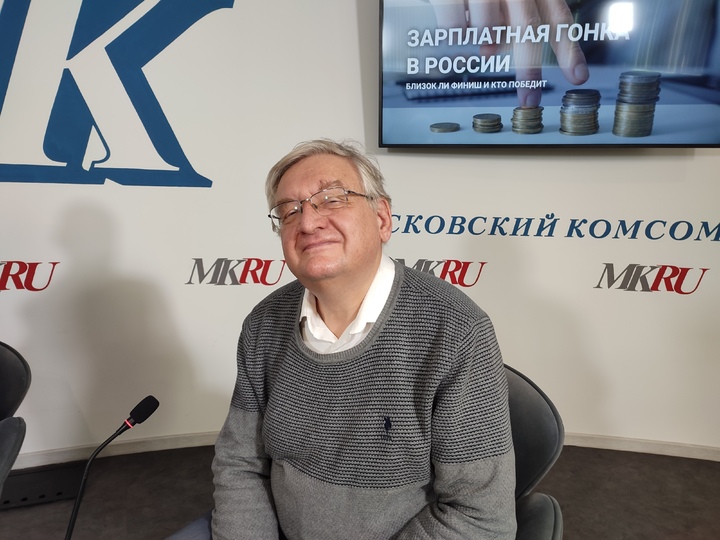 «Зарплаты растут, и сильно»: эксперты назвали причины зарплатной гонки в России