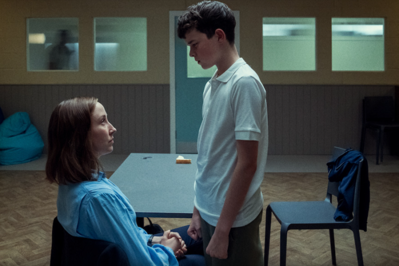 «Между нами химия», «Киностудия», «Сорвиголова» и еще 12 сериалов марта