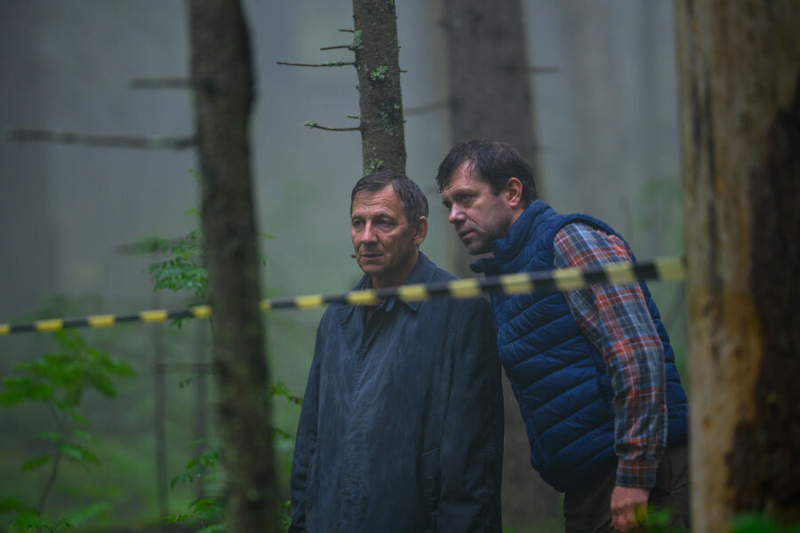 «Между нами химия», «Киностудия», «Сорвиголова» и еще 12 сериалов марта