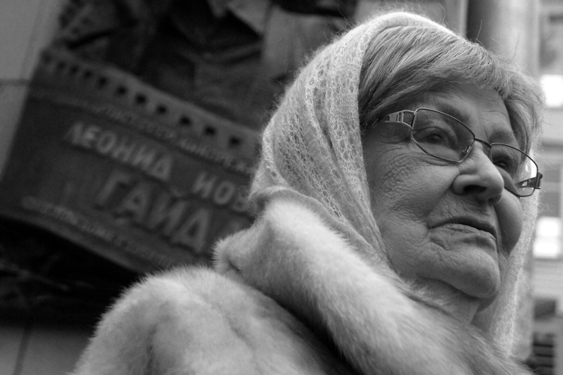 «Если ты уйдешь, я погибну»: не стало музы Леонида Гайдая — Нины Гребешковой