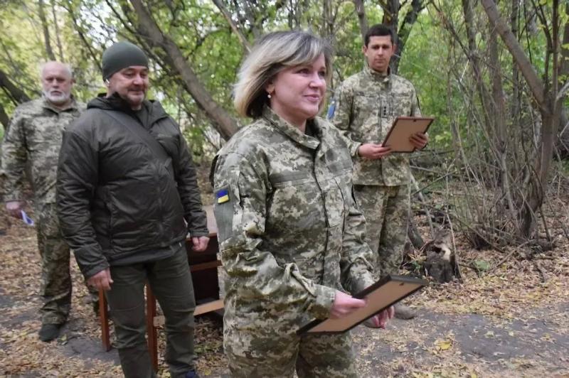 Тяга комбрига ВСУ к фотоотчётам с построений привела к мощному удару и гибели его солдат